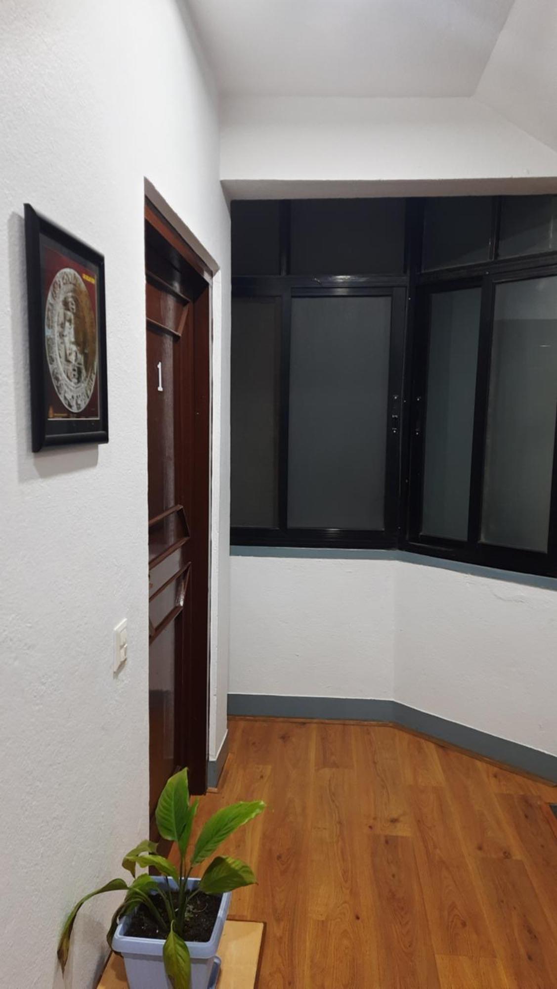 Abhi B & B Kathmandu Esterno foto